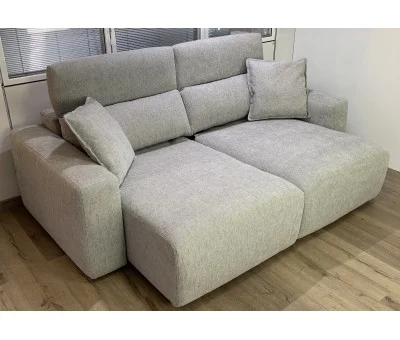 Asientos deslizantes con apoyo frontal